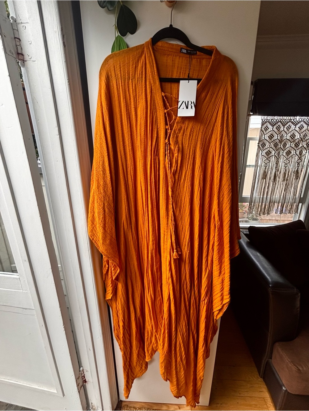 Zara Vibrant Orange Crinkle Kimono-Med-NWT